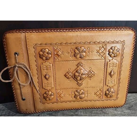 Vintage Hand Tooled Brown Leather Floral Floral Photo Album Scrapbook - Picture 1 of 8